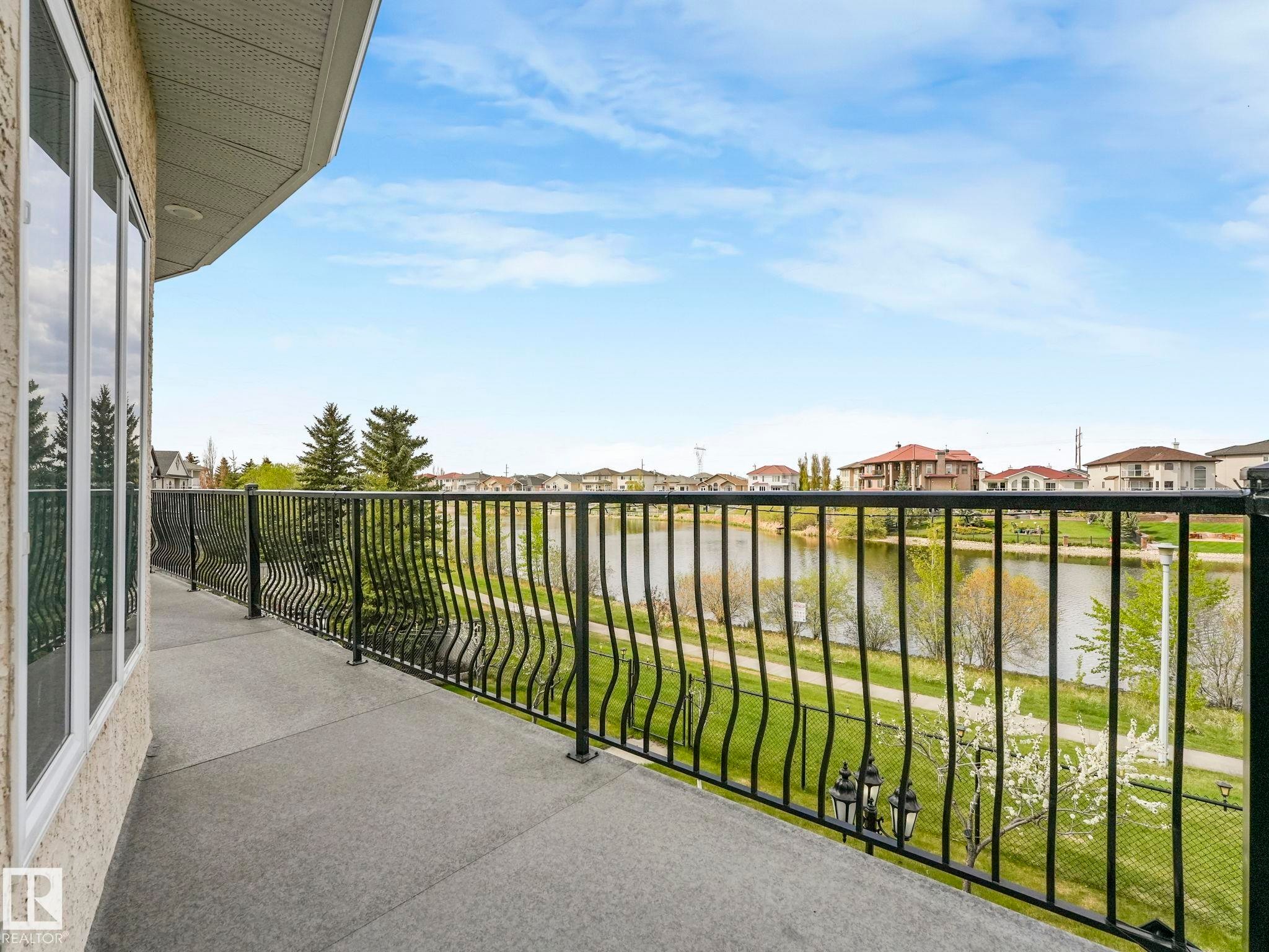 7504 161A Avenue Nw, Edmonton, AB - Outdoor With Balcony