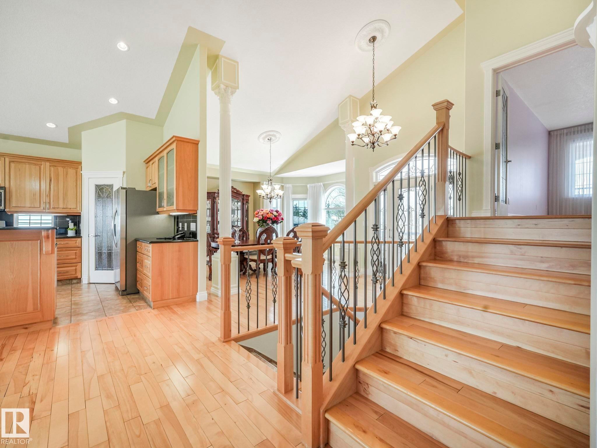 7504 161A Avenue Nw, Edmonton, AB - Indoor Photo Showing Other Room