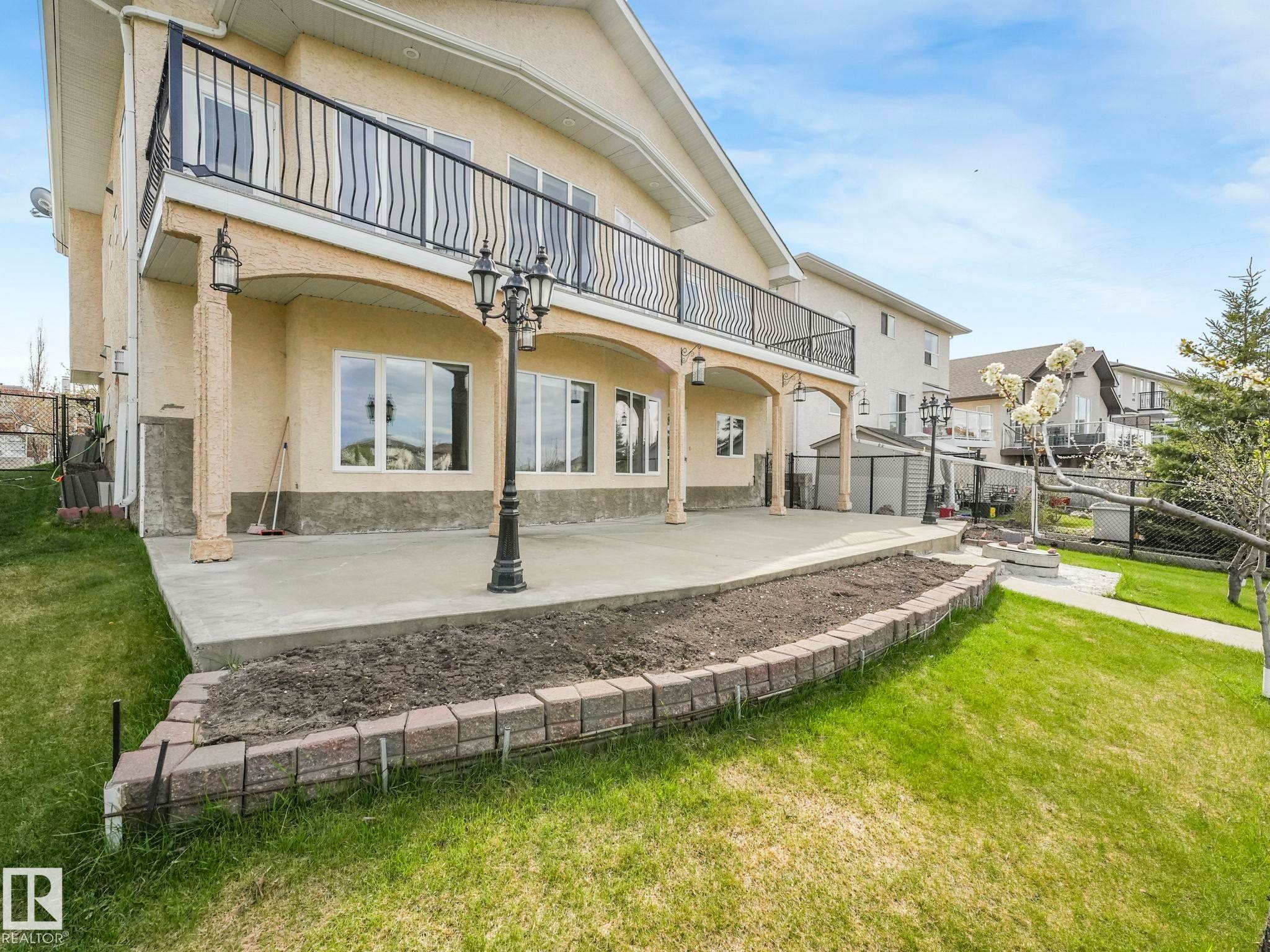 7504 161A Avenue Nw, Edmonton, AB - Outdoor With Balcony With Deck Patio Veranda