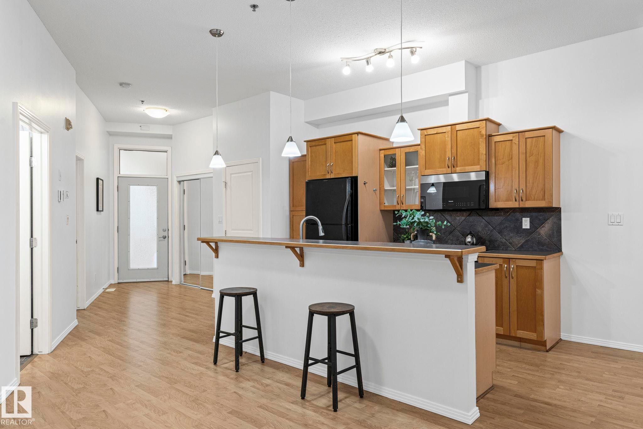 #308 10147 112 St Nw, Edmonton, AB