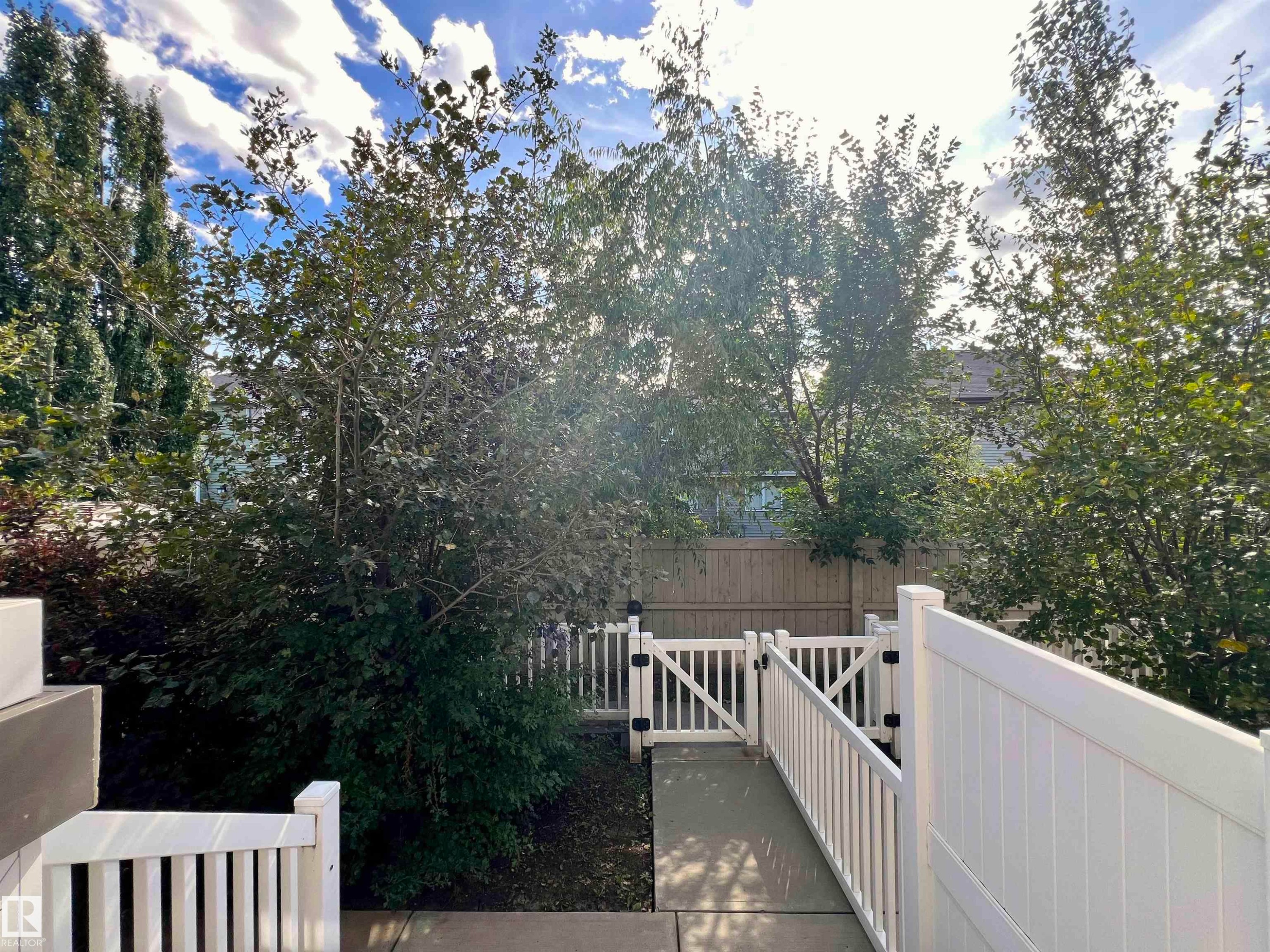 #35 7385 Edgemont Wy Nw, Edmonton, AB