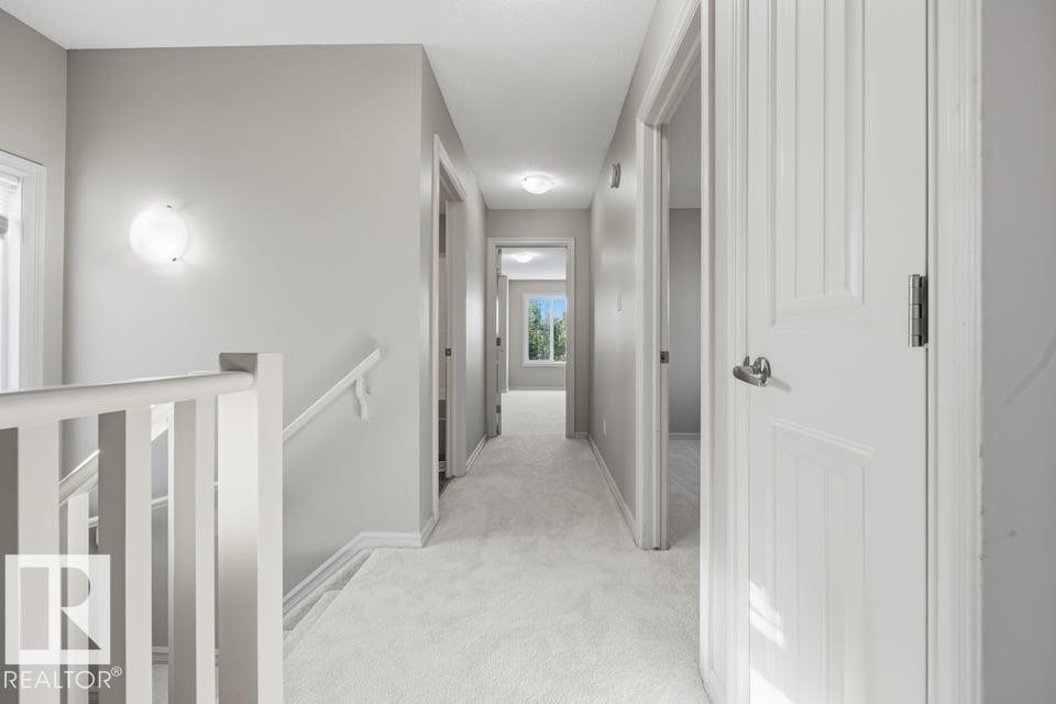 1526 35B Av Nw, Edmonton, AB