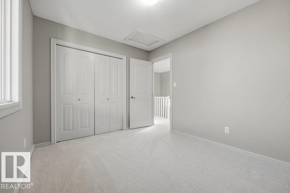 1526 35B Av Nw, Edmonton, AB