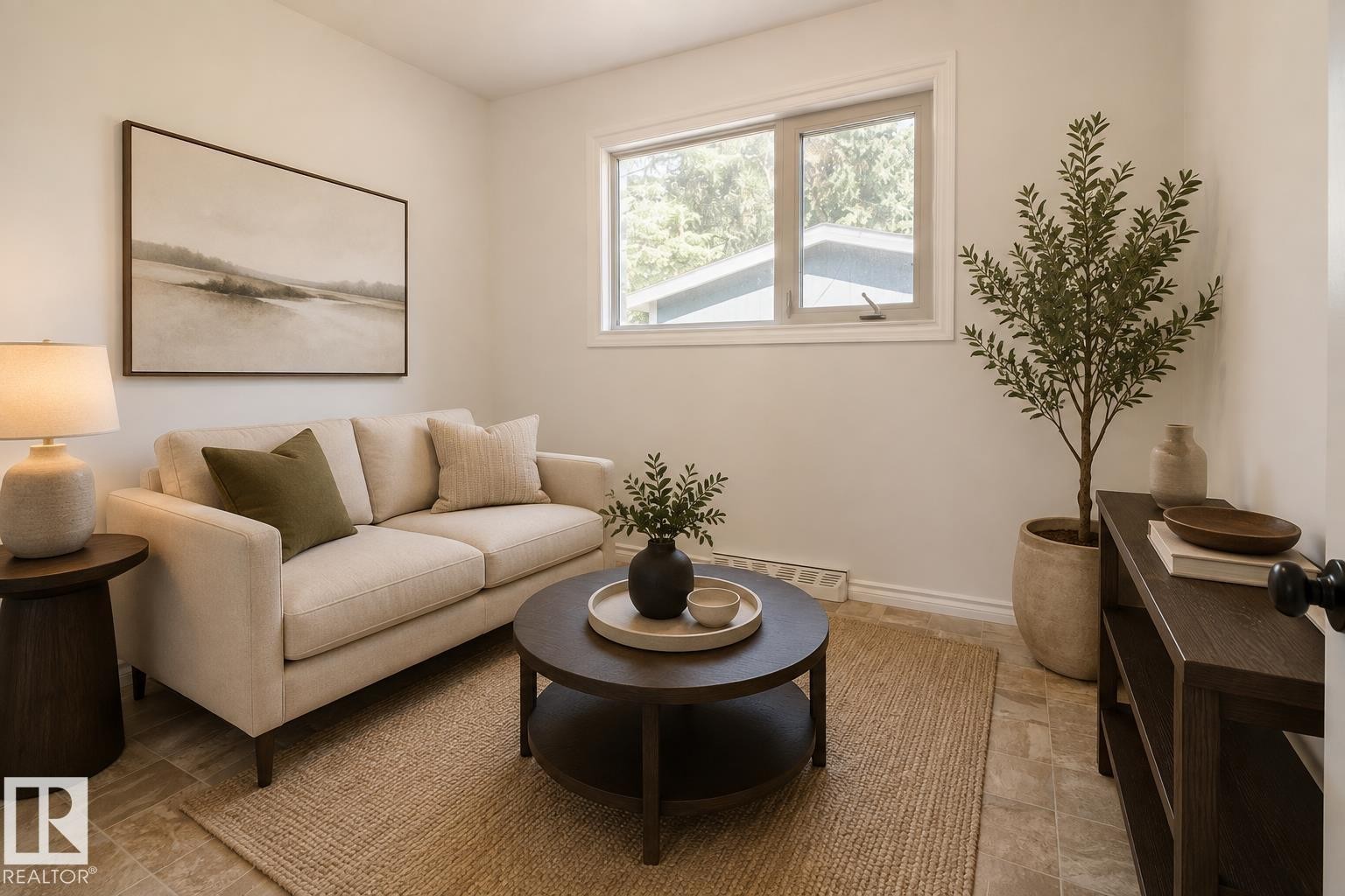 Virtually Staged - 6804 102A Avenue Nw, Edmonton, AB