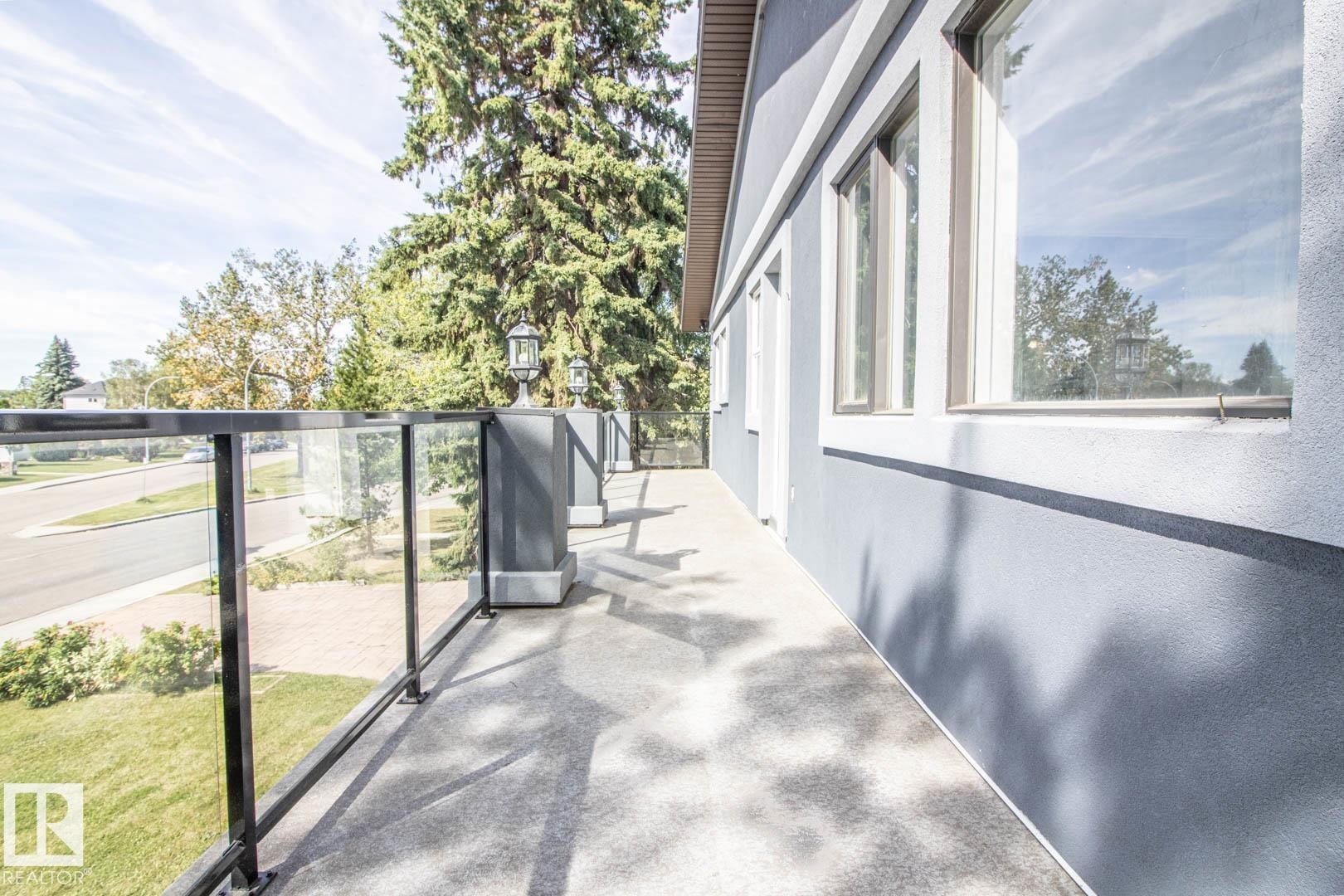 Street views! - 6804 102A Avenue Nw, Edmonton, AB