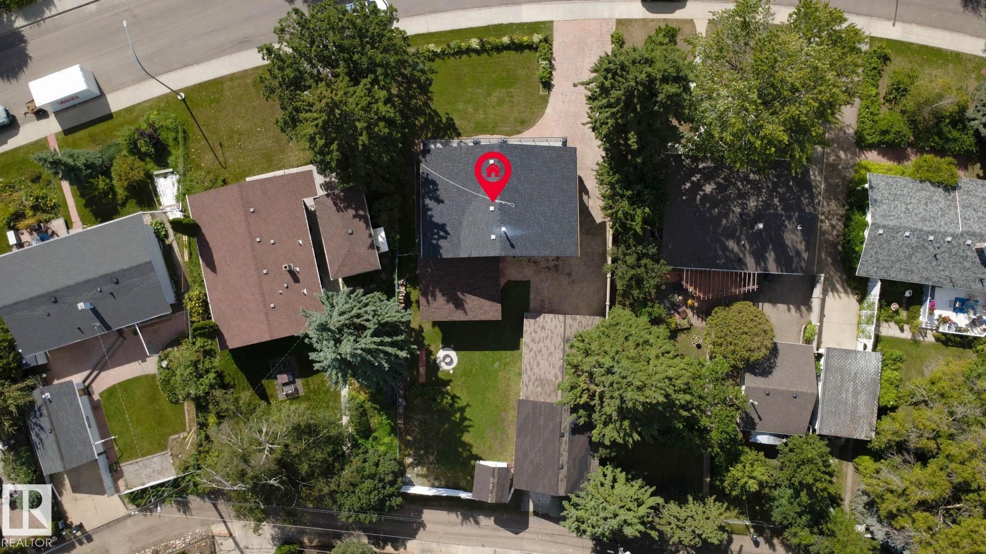6804 102A Avenue Nw, Edmonton, AB