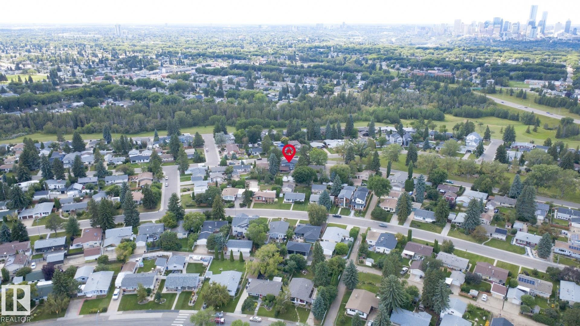 6804 102A Avenue Nw, Edmonton, AB