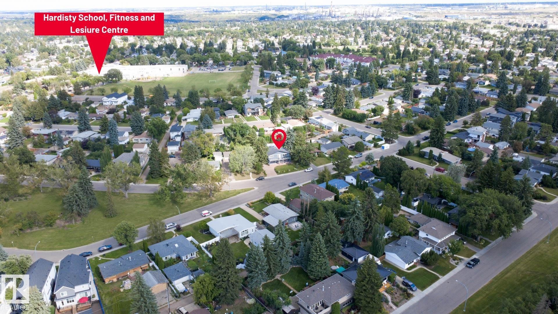 6804 102A Avenue Nw, Edmonton, AB