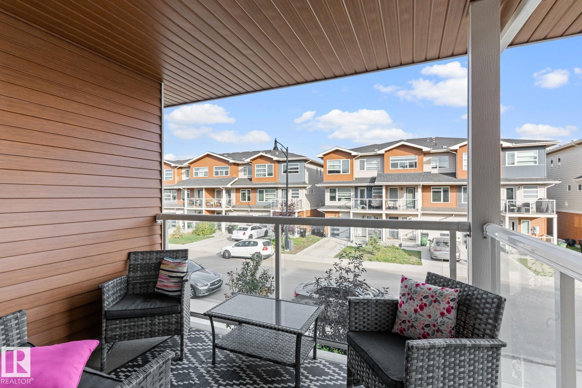 17253 9A Avenue Sw, Edmonton, AB
