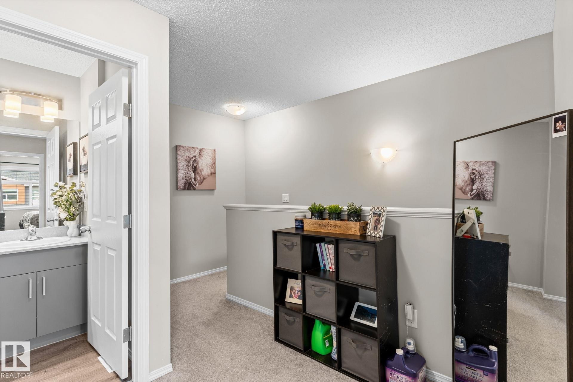 17253 9A Avenue Sw, Edmonton, AB