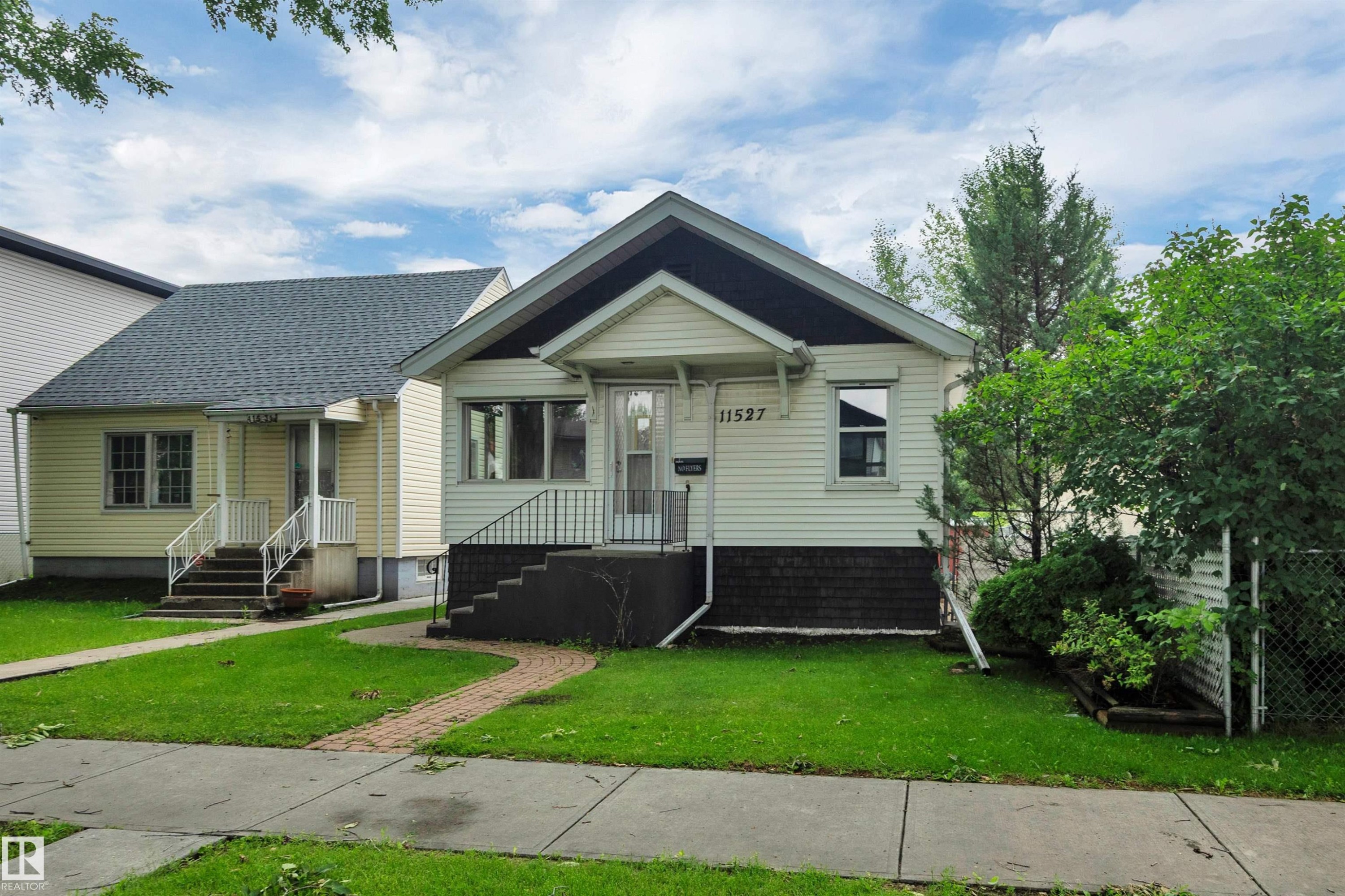 11527 88 Street Nw, Edmonton, AB - Outdoor