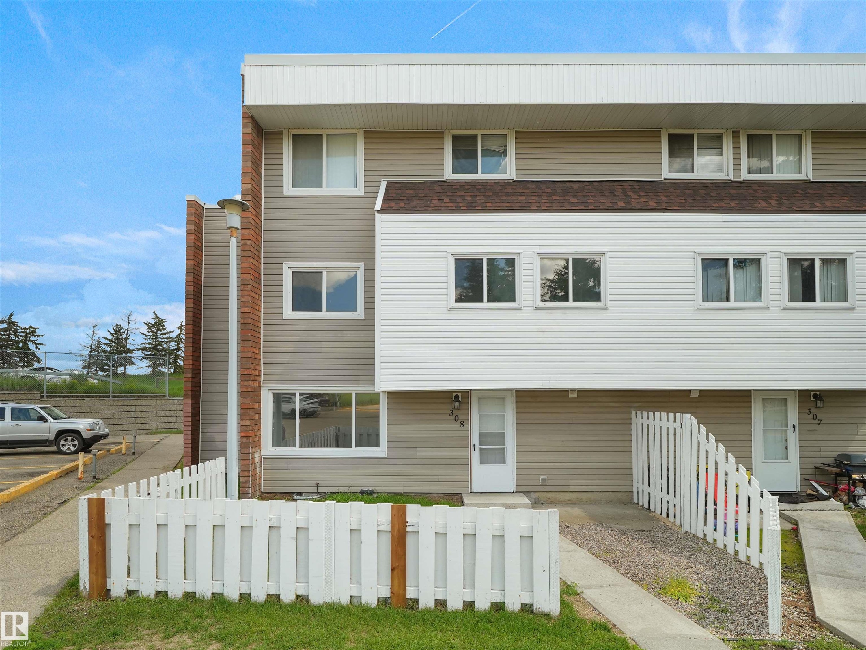 #308 2908 116A Av Nw, Edmonton, AB