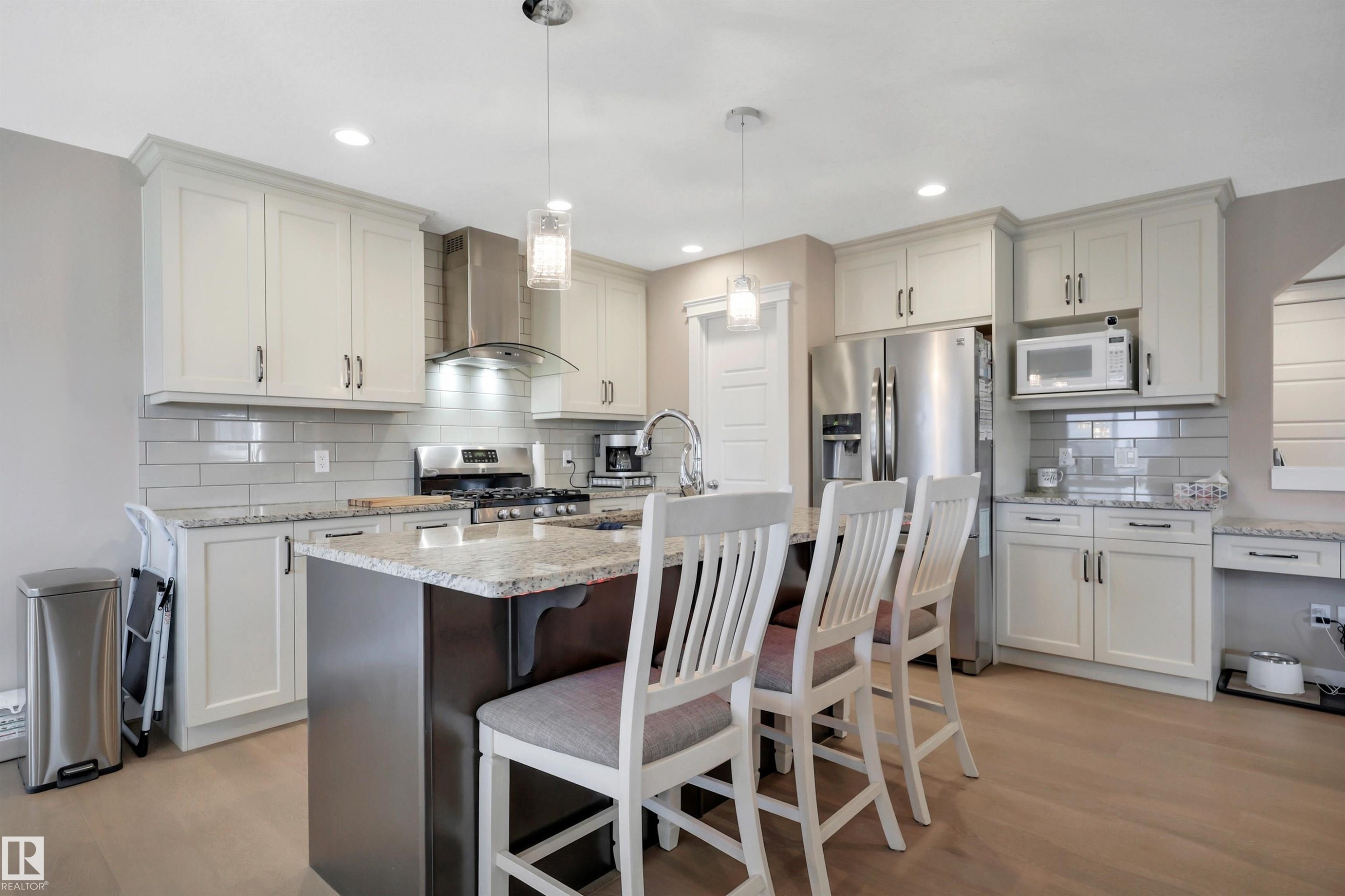 34 Southbridge Cres, Calmar, AB