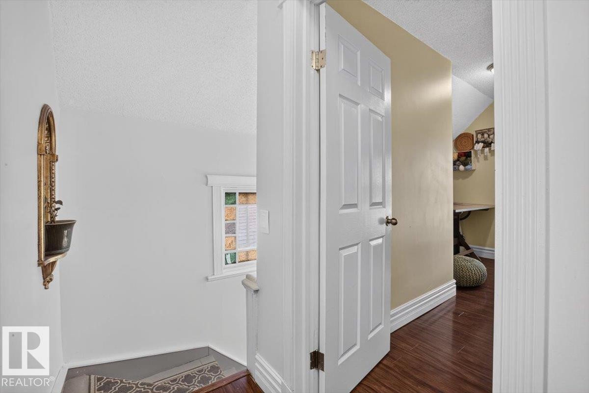 11636 95A Street Nw, Edmonton, AB