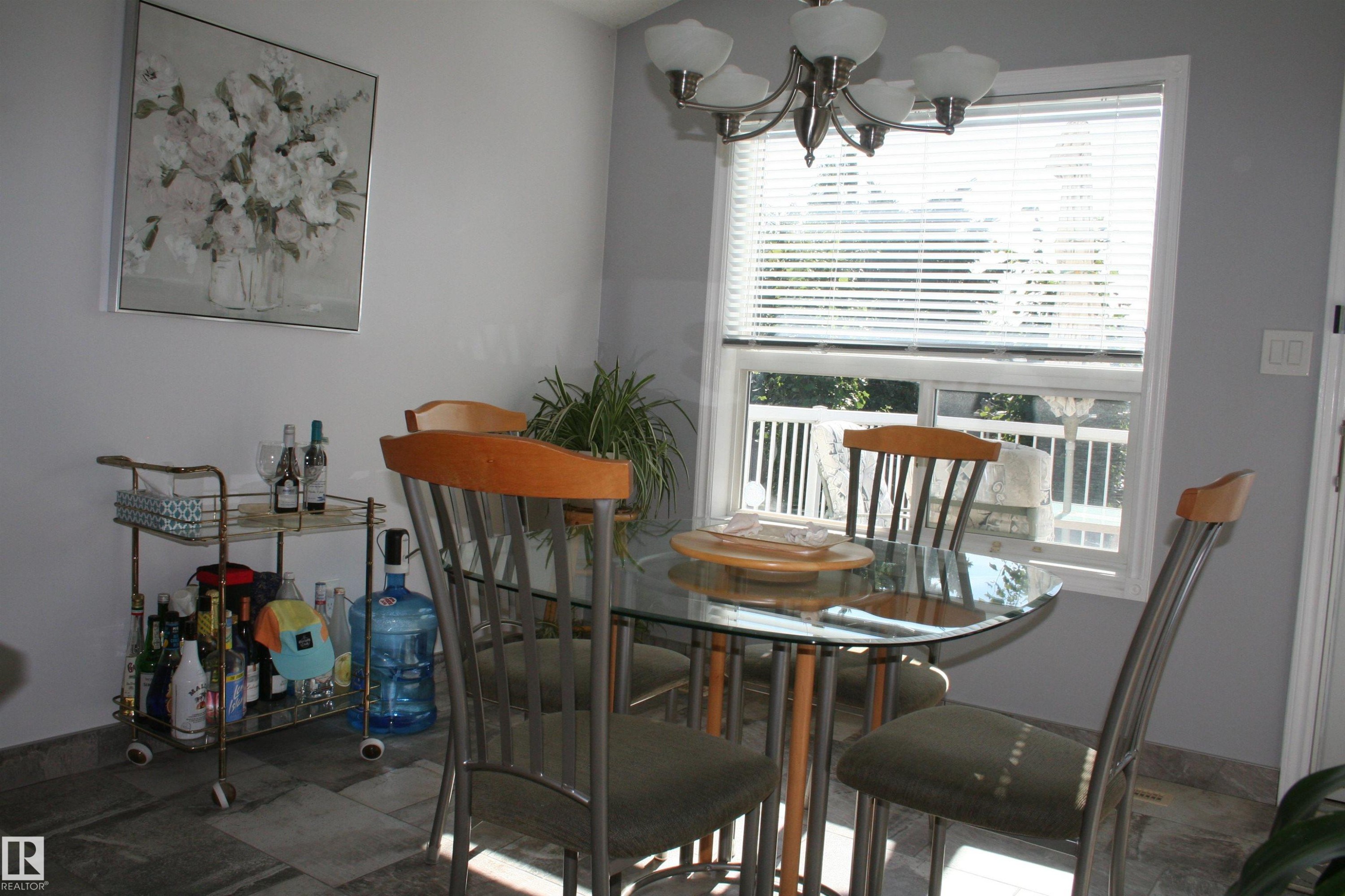 263 Dunvegan Road Nw, Edmonton, AB