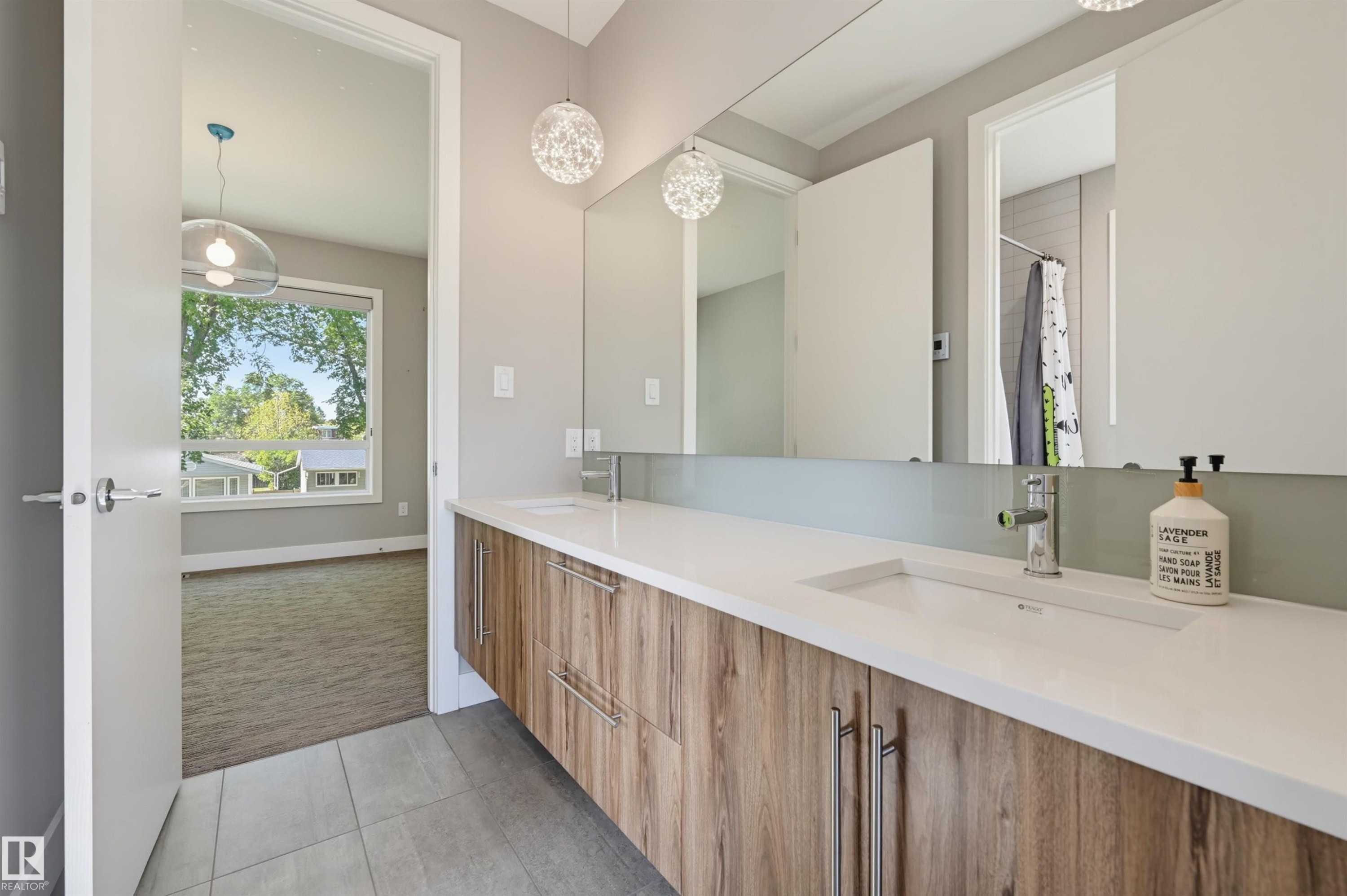 9235 148 Street Nw, Edmonton, AB