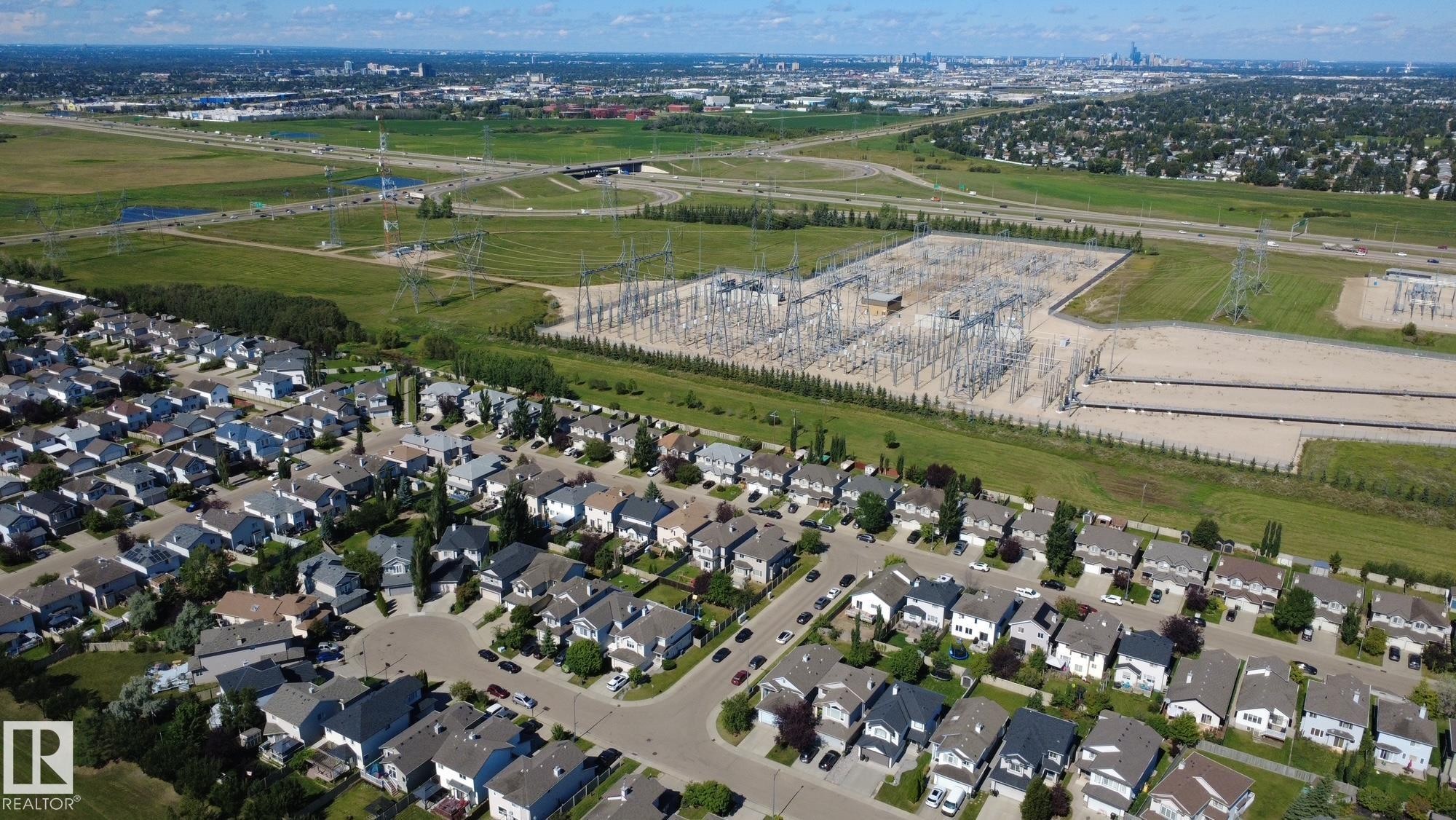 7936 3 Avenue Sw, Edmonton, AB