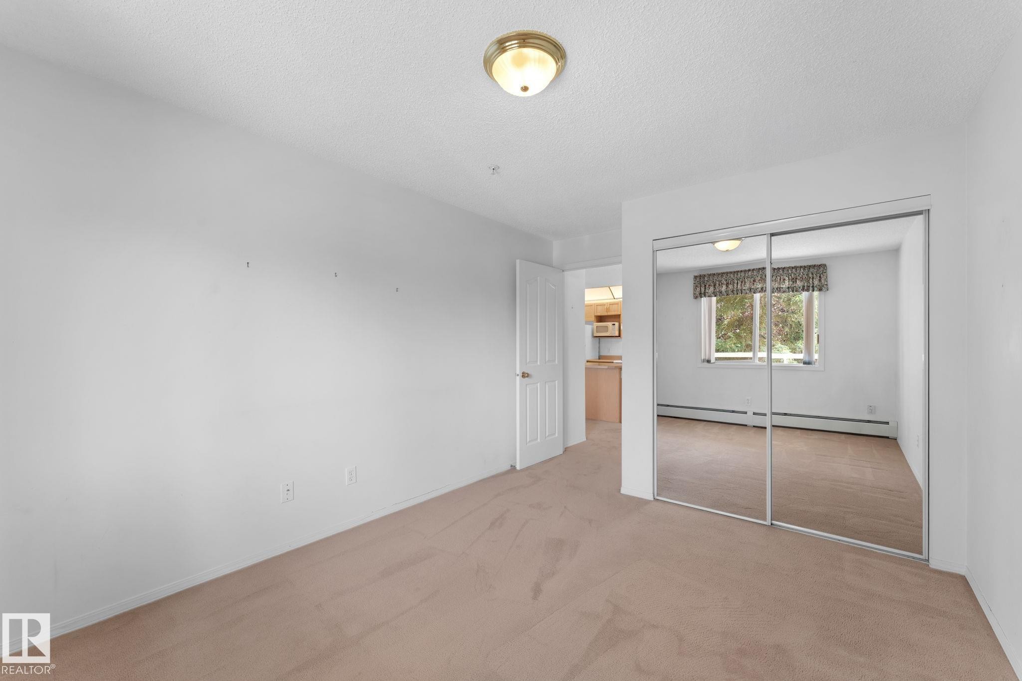 #225 10511 42 Av Nw, Edmonton, AB