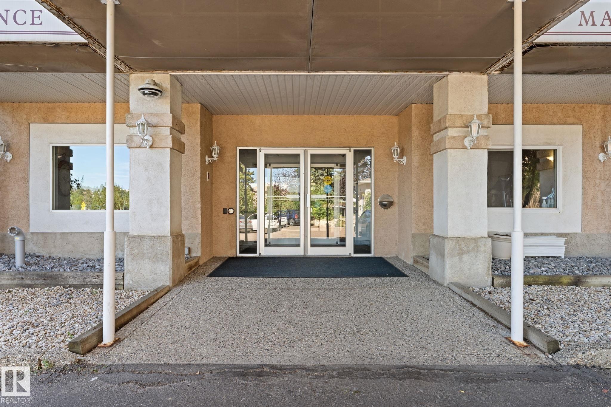 #225 10511 42 Av Nw, Edmonton, AB