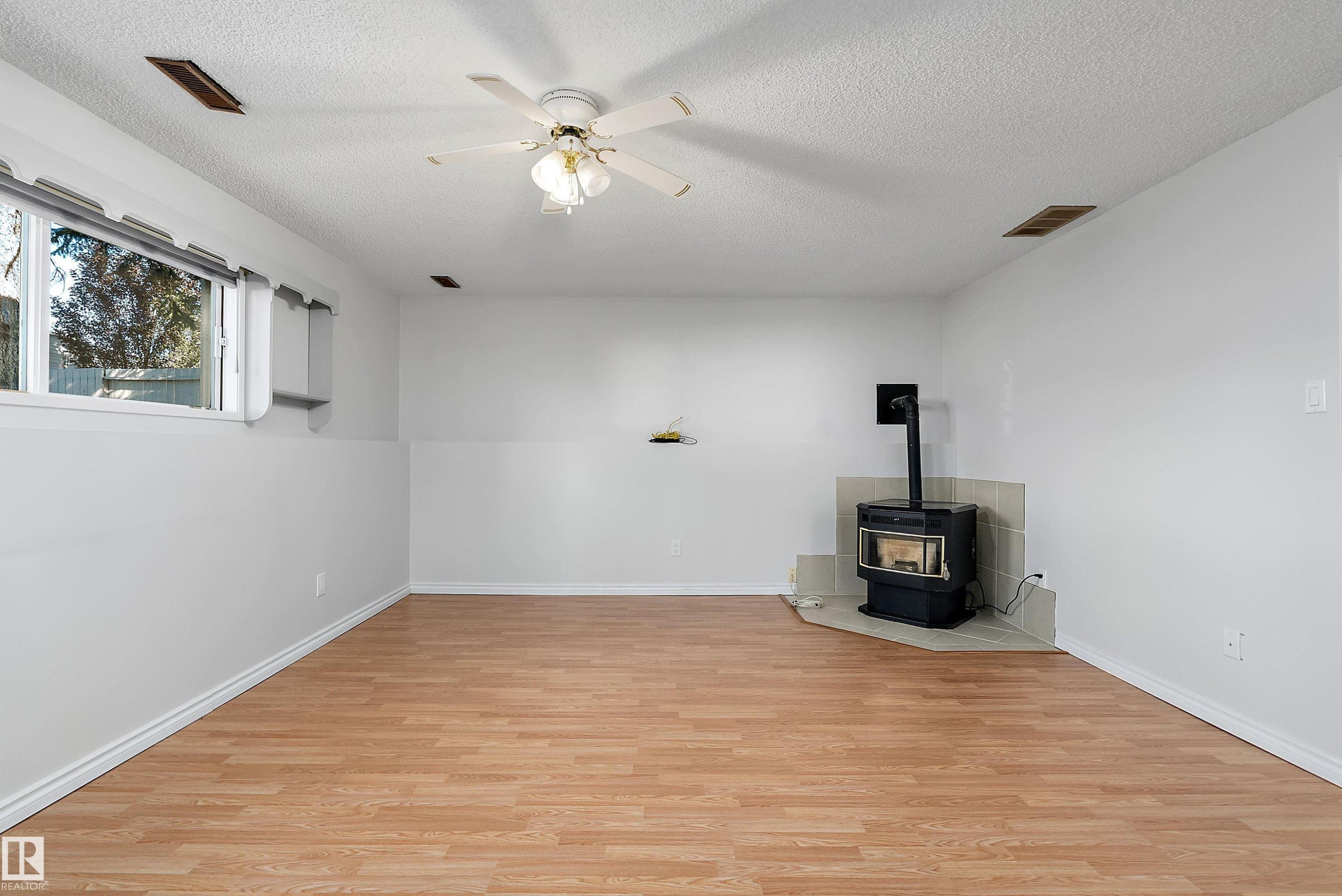 134 Cameron Crescent, Wetaskiwin, AB