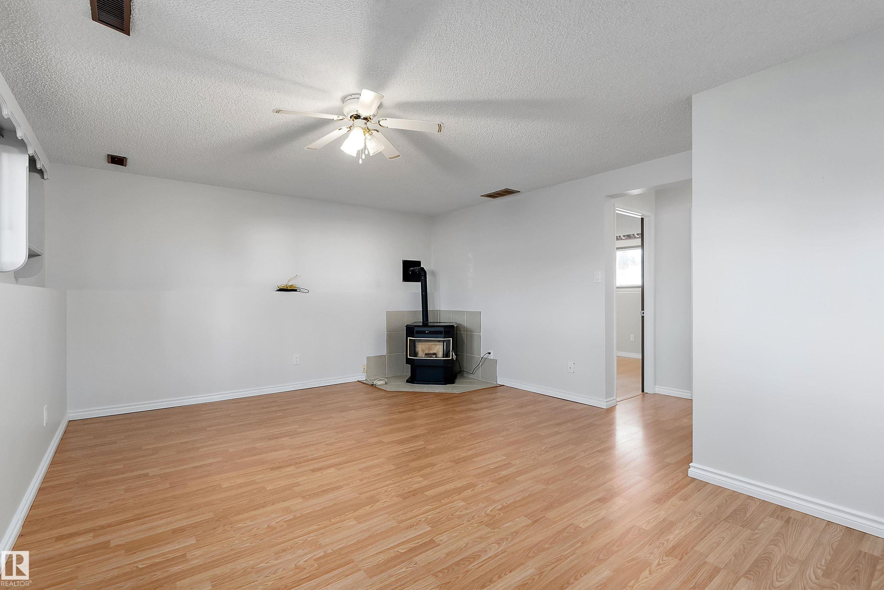 134 Cameron Crescent, Wetaskiwin, AB
