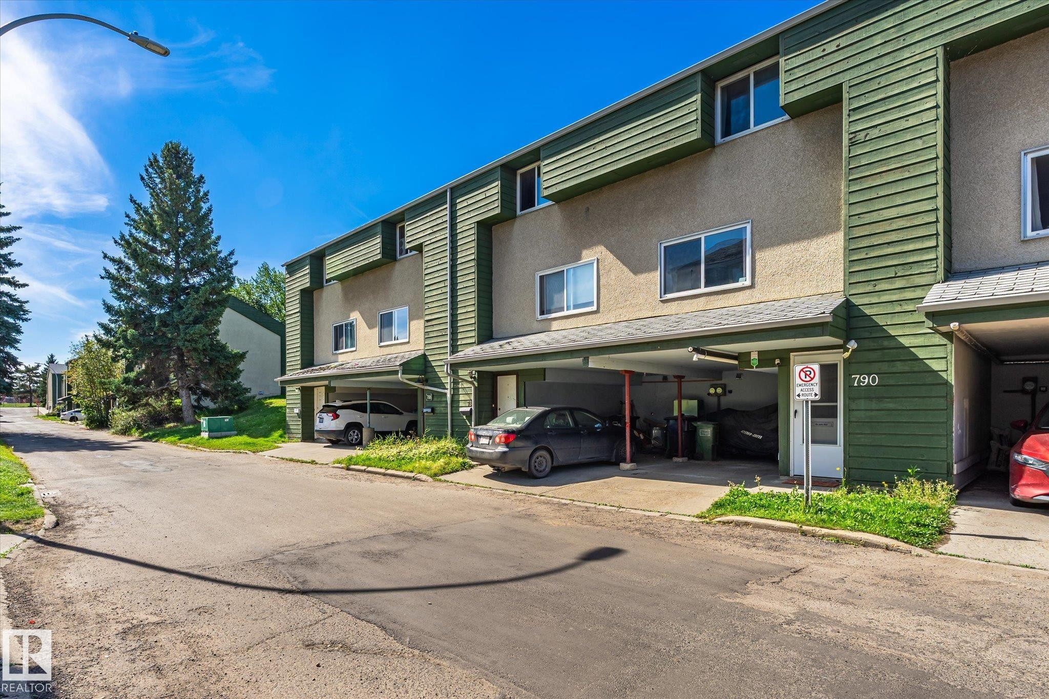 790 Abbottsfield Road Nw, Edmonton, AB