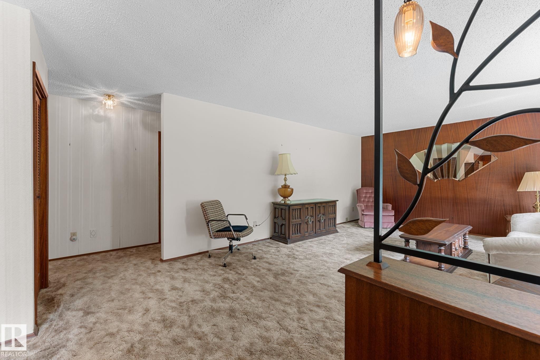 5020 53 Avenue, Onoway, AB