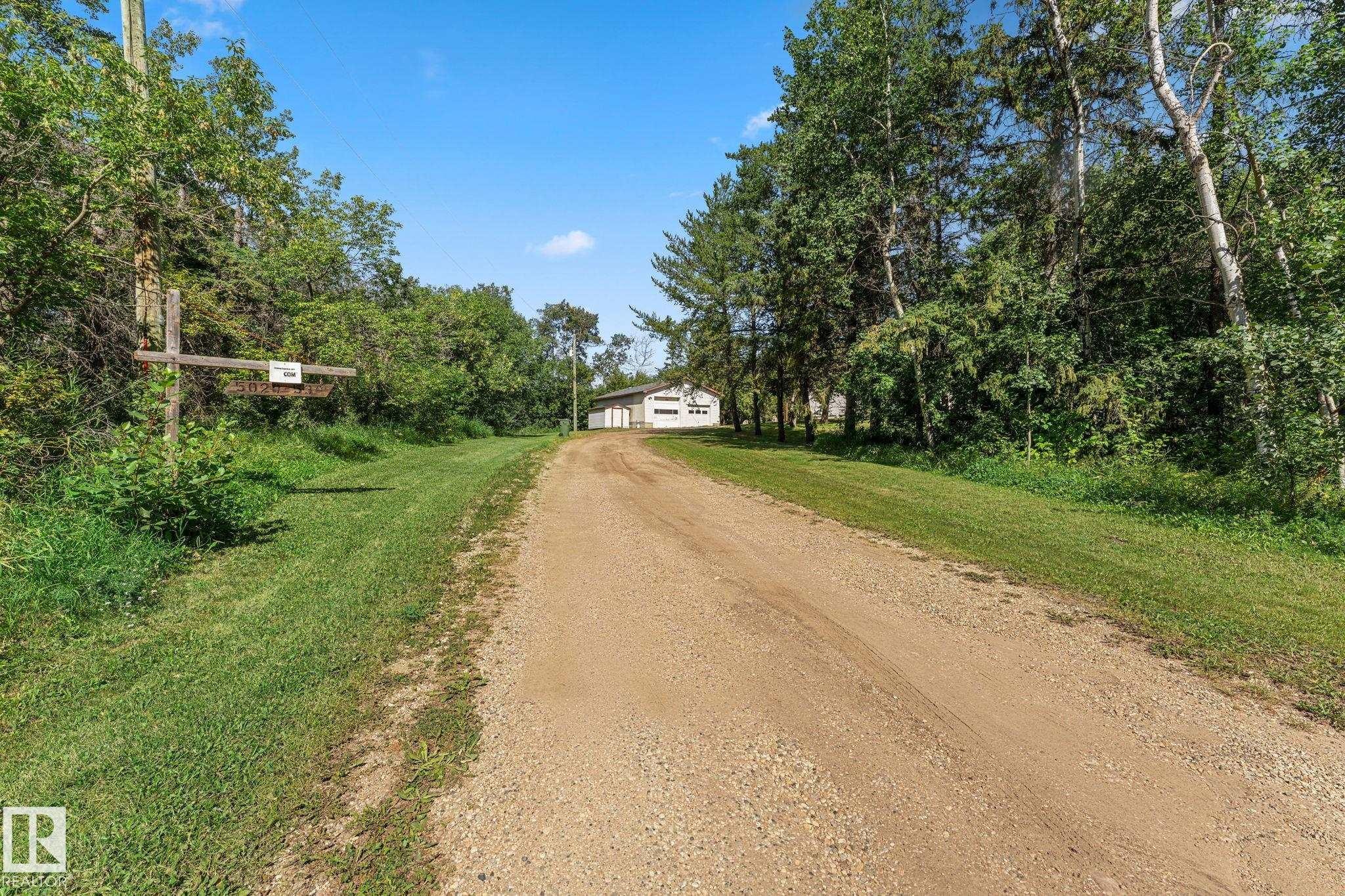 5020 53 Avenue, Onoway, AB
