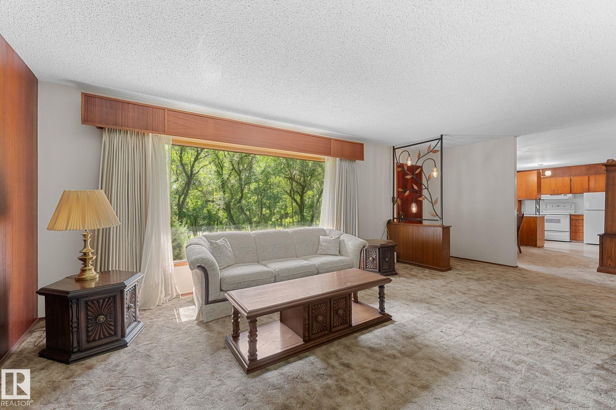 5020 53 Avenue, Onoway, AB