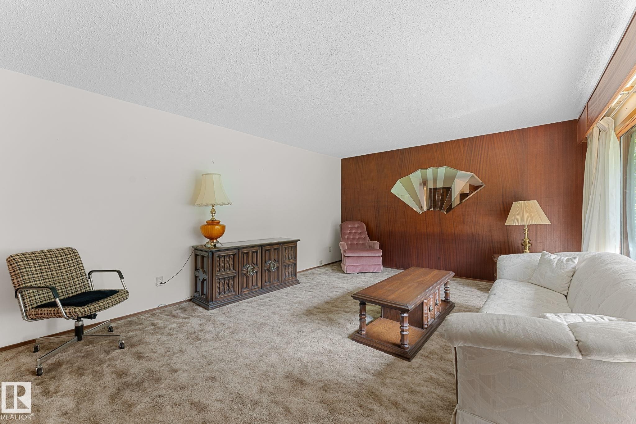 5020 53 Avenue, Onoway, AB