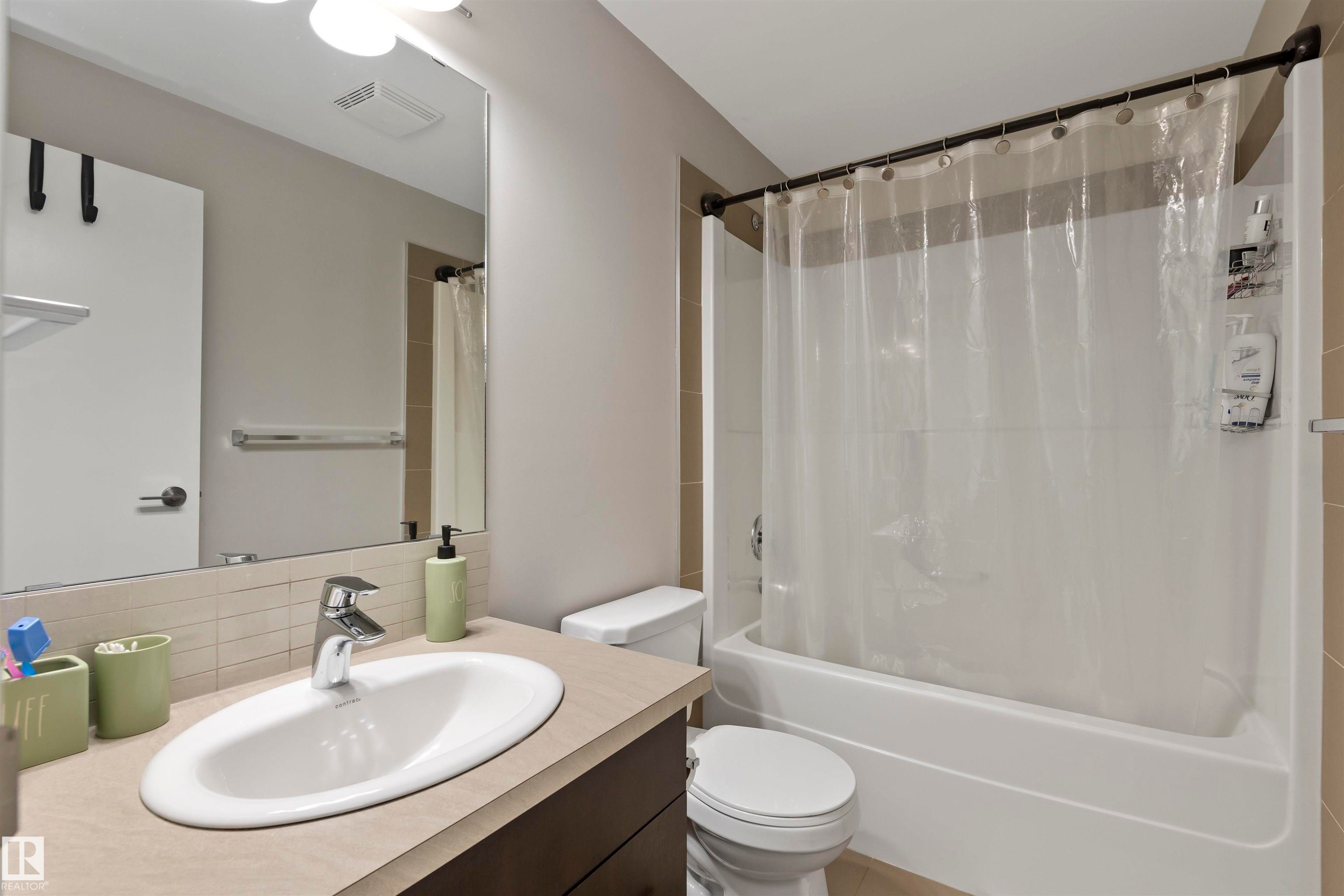 #905 10226 104 St Nw, Edmonton, AB