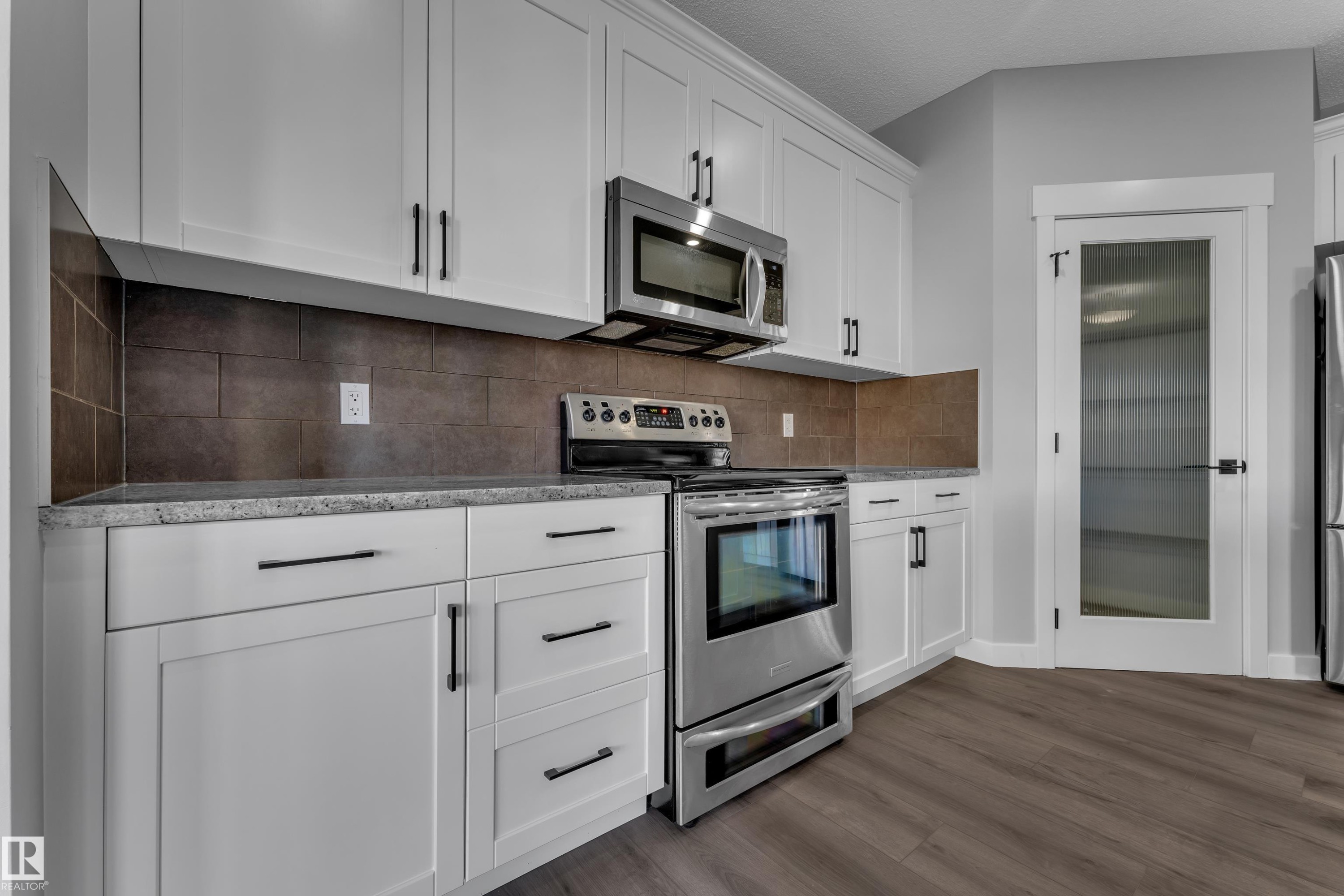 642 Adams Way Sw, Edmonton, AB
