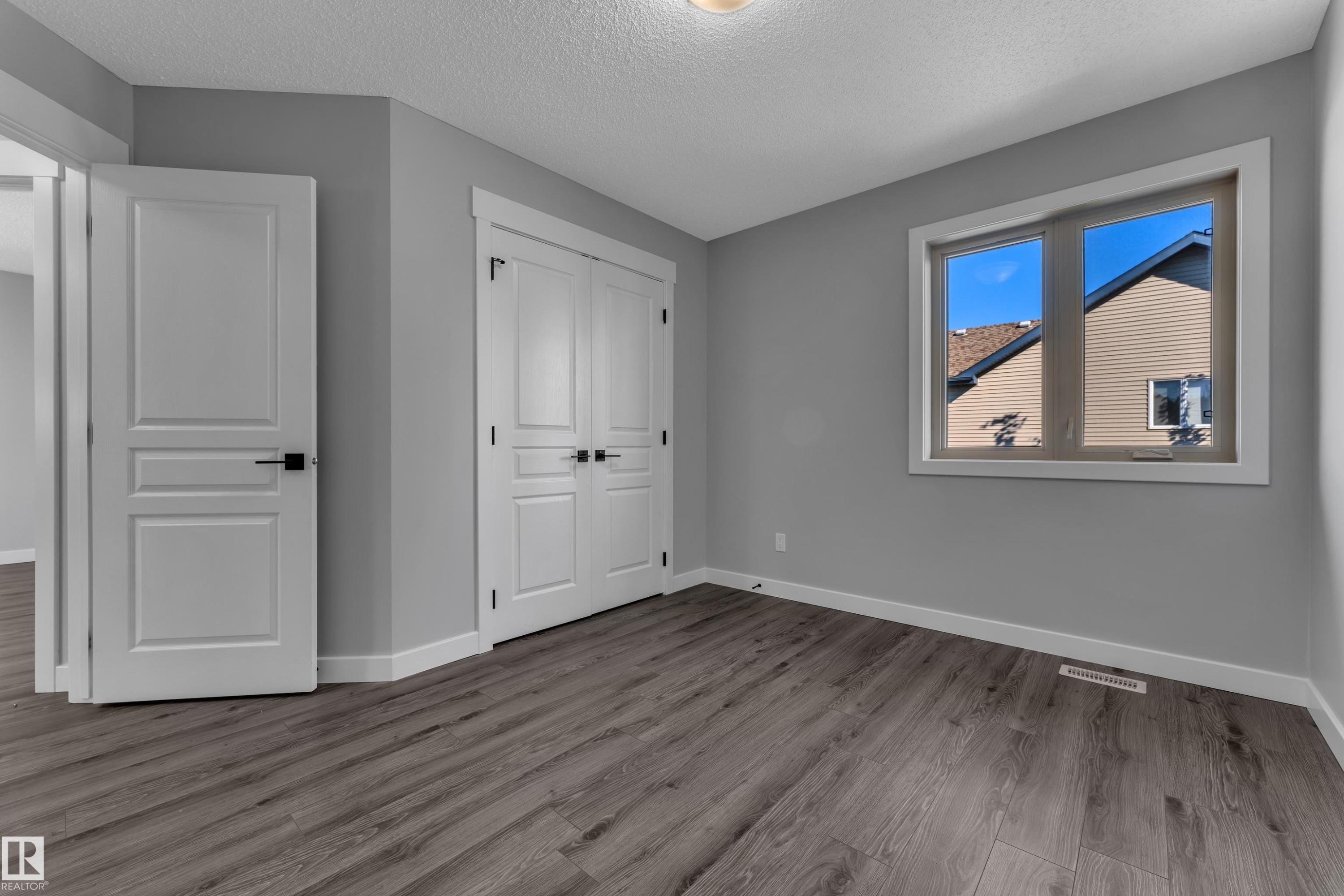 642 Adams Way Sw, Edmonton, AB