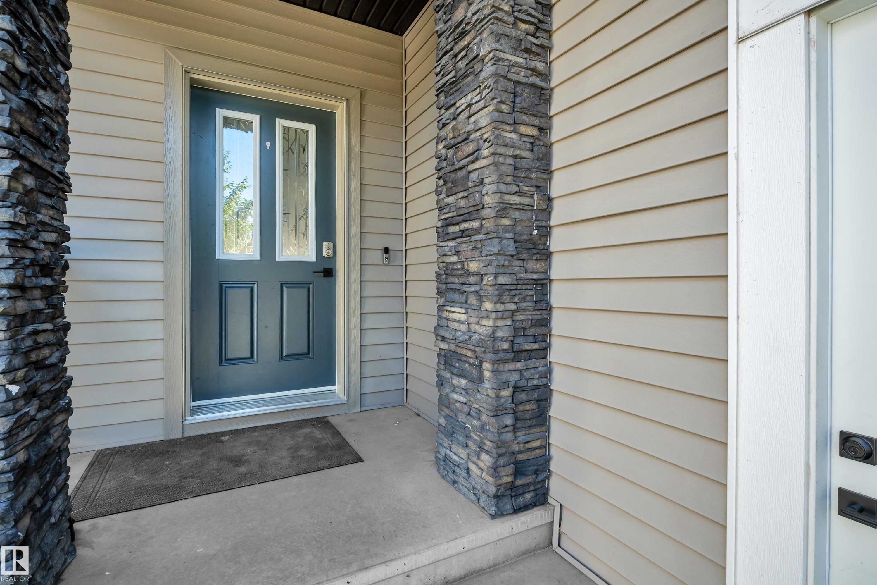 642 Adams Way Sw, Edmonton, AB