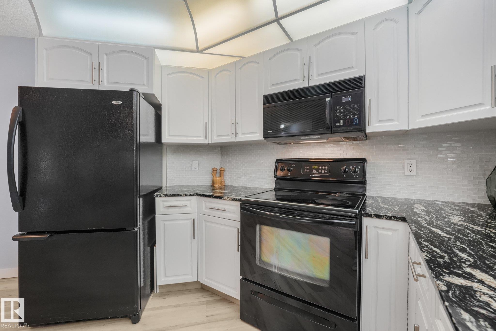 #307 10945 21 Av Nw, Edmonton, AB
