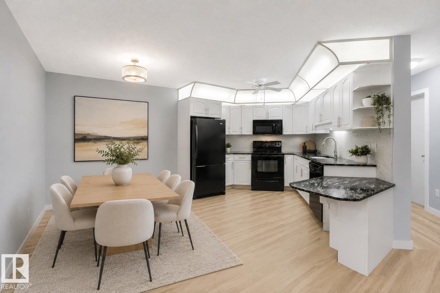 #307 10945 21 Av Nw, Edmonton, AB