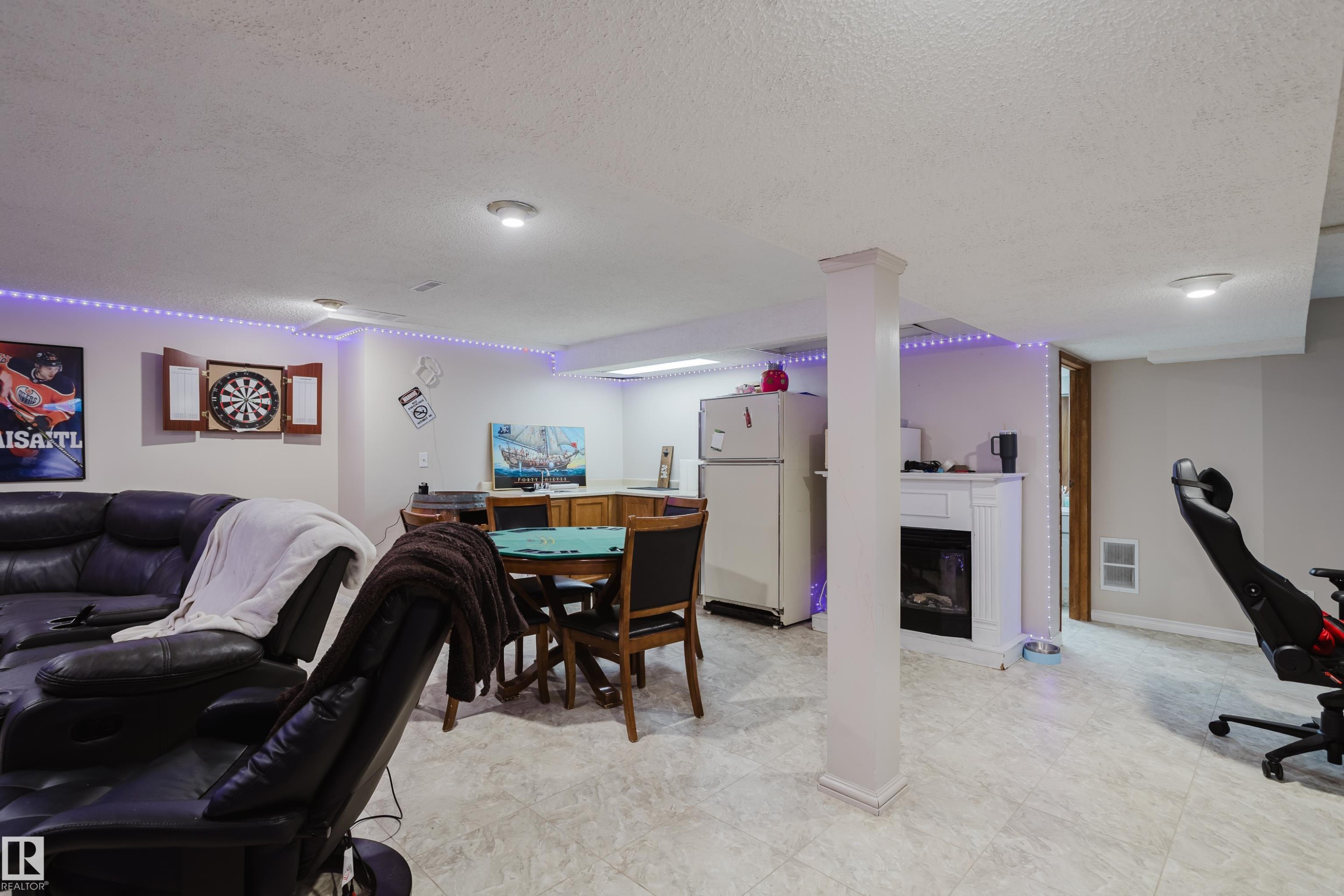 15256 122 Street Nw, Edmonton, AB