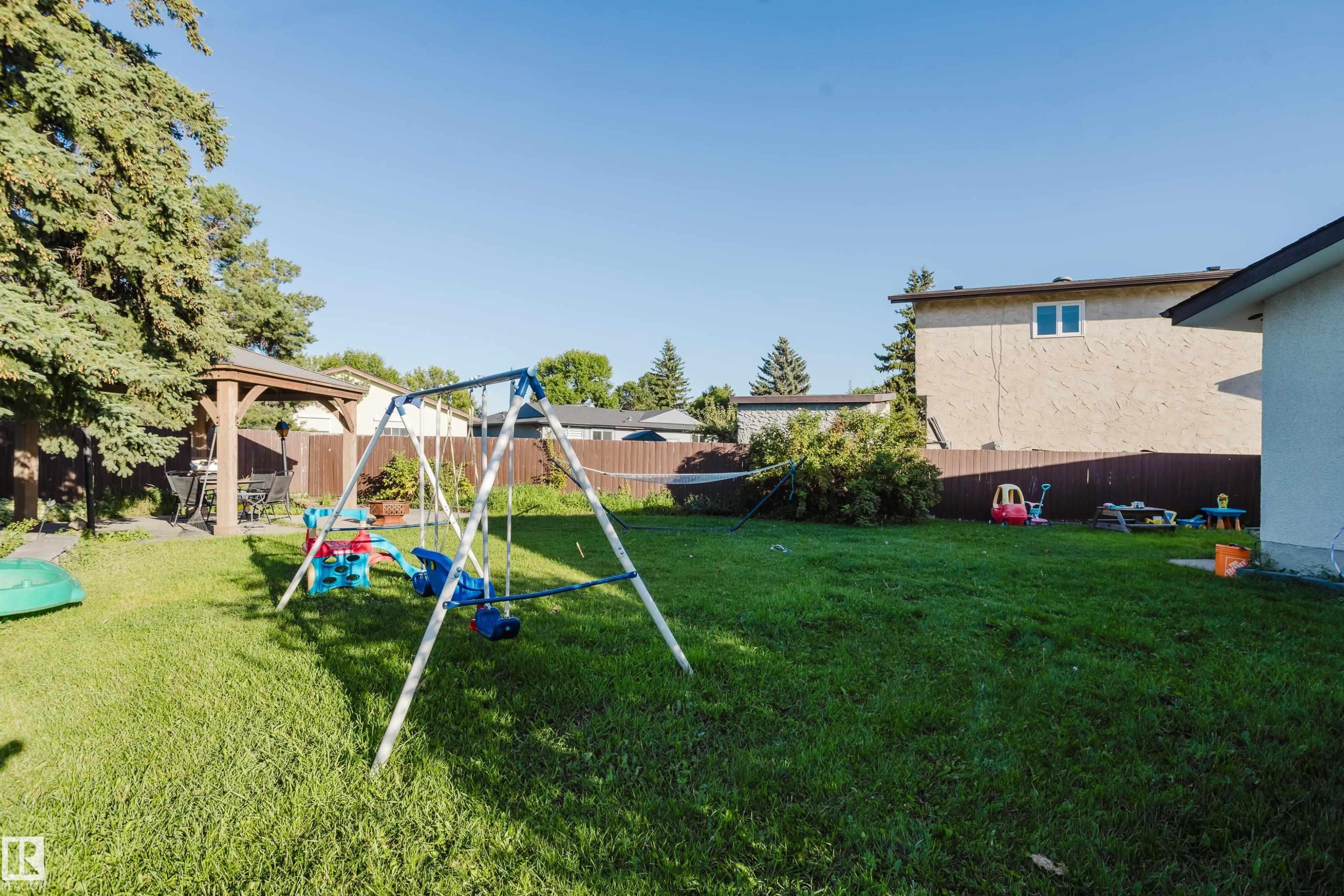 15256 122 Street Nw, Edmonton, AB
