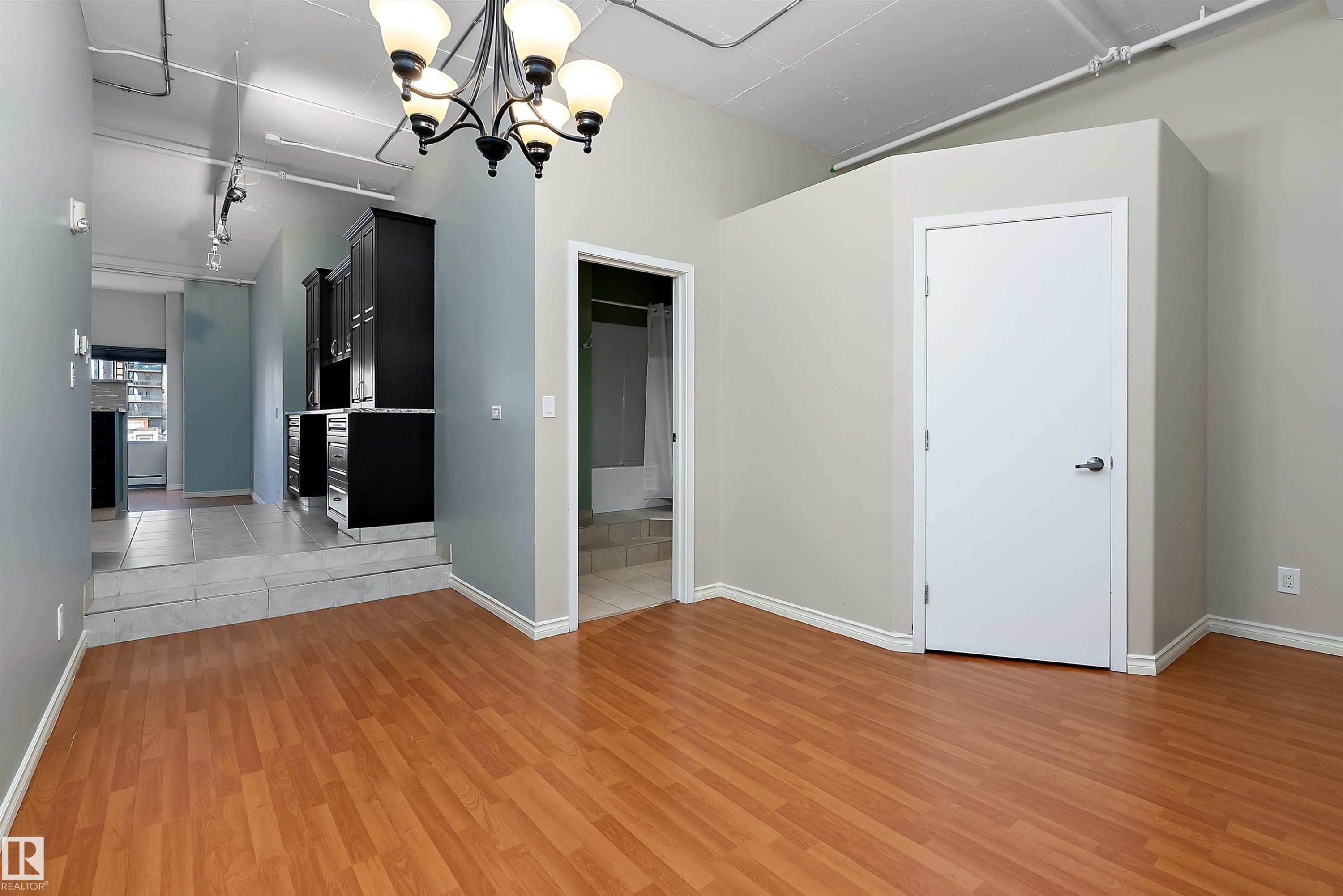 #506 10179 105 St Nw, Edmonton, AB
