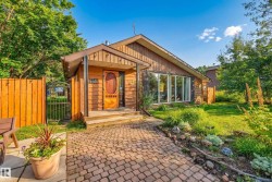 208 1 Avenue  Rural Wetaskiwin County, AB T0C 1X0