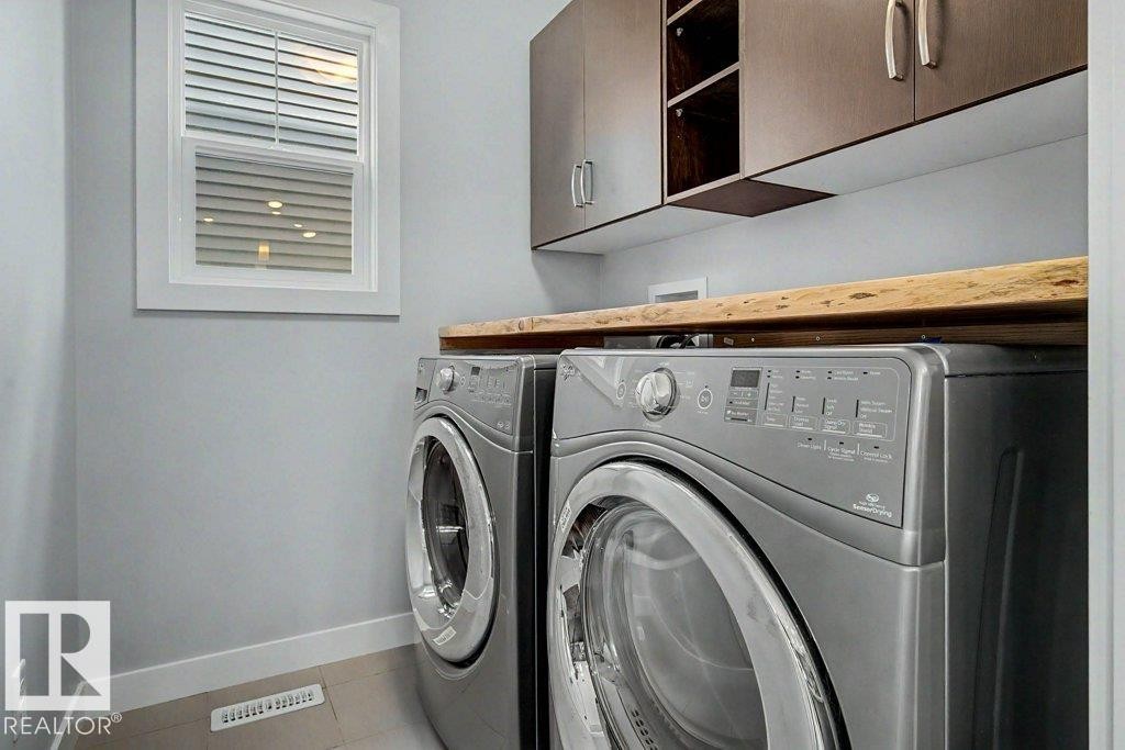 5214 Admiral Walter Hose Street Nw, Edmonton, AB