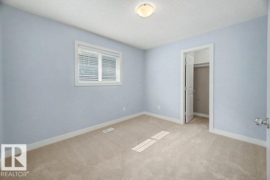 5214 Admiral Walter Hose Street Nw, Edmonton, AB