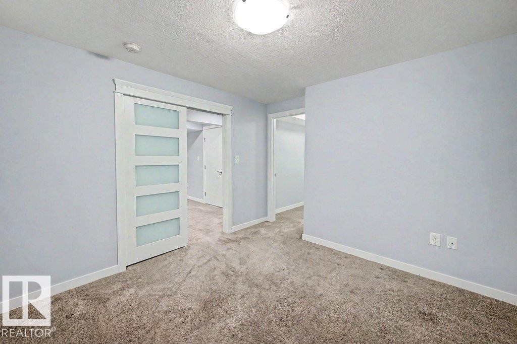 5214 Admiral Walter Hose Street Nw, Edmonton, AB