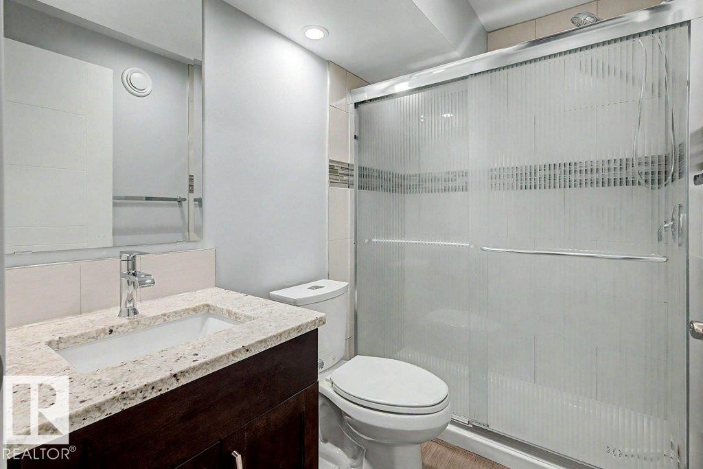 5214 Admiral Walter Hose Street Nw, Edmonton, AB