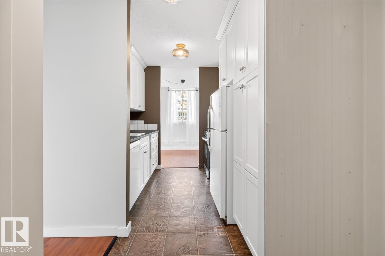 #612 11307 99 Av Nw, Edmonton, AB