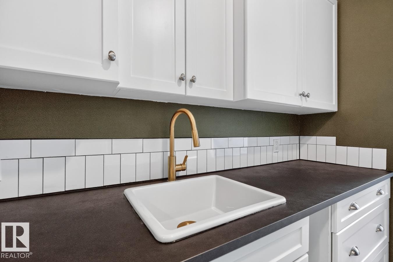 #612 11307 99 Av Nw, Edmonton, AB