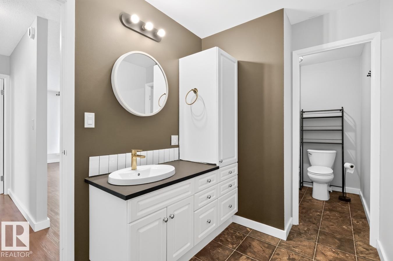 #612 11307 99 Av Nw, Edmonton, AB