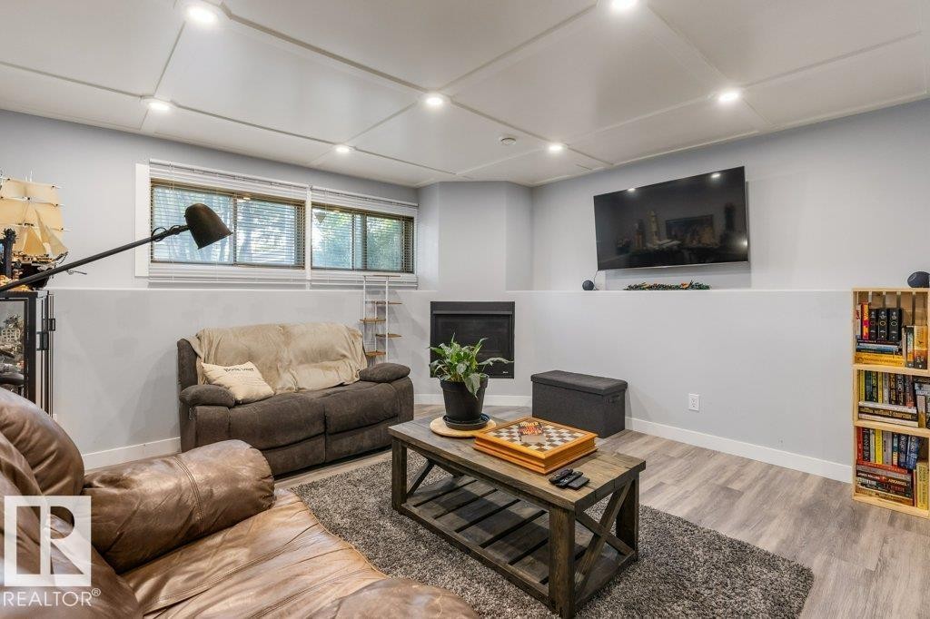 73 Linwood Crescent, St. Albert, AB