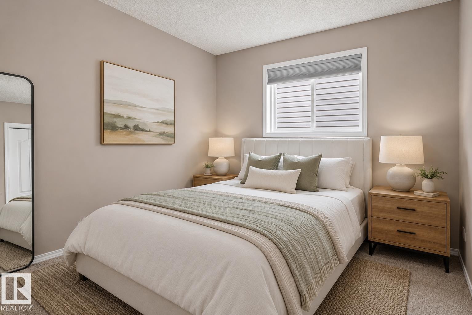 4914 152A Avenue Nw, Edmonton, AB - Indoor Photo Showing Bedroom