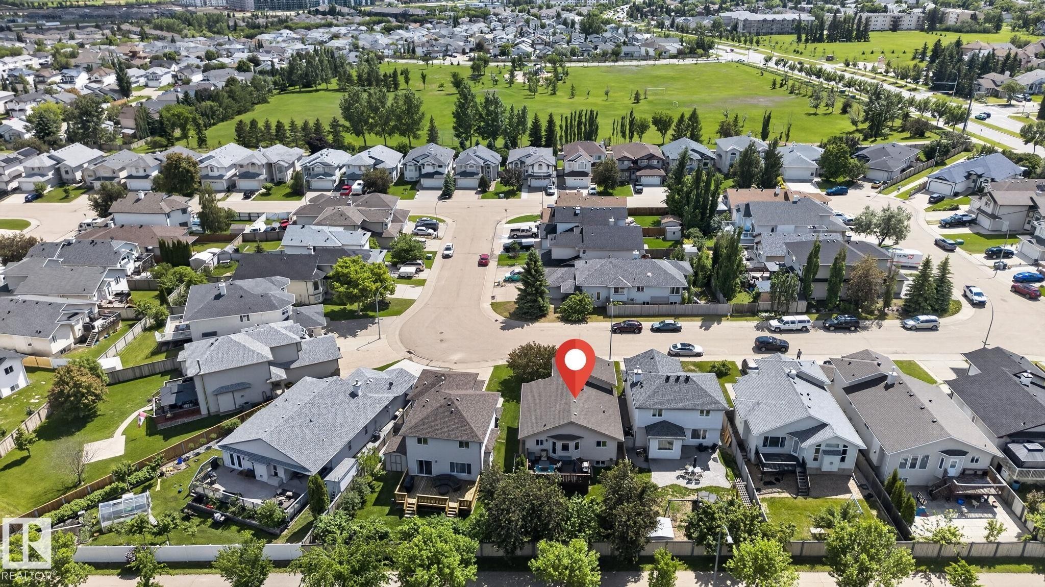 4914 152A Avenue Nw, Edmonton, AB - Outdoor With View